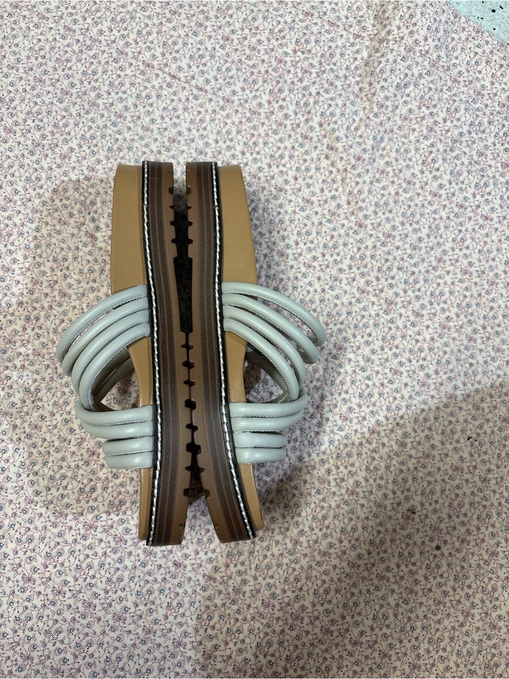 Madewell Tan Footbed Sandals with Light Gray Strappy Upper - Picture 3 of 6